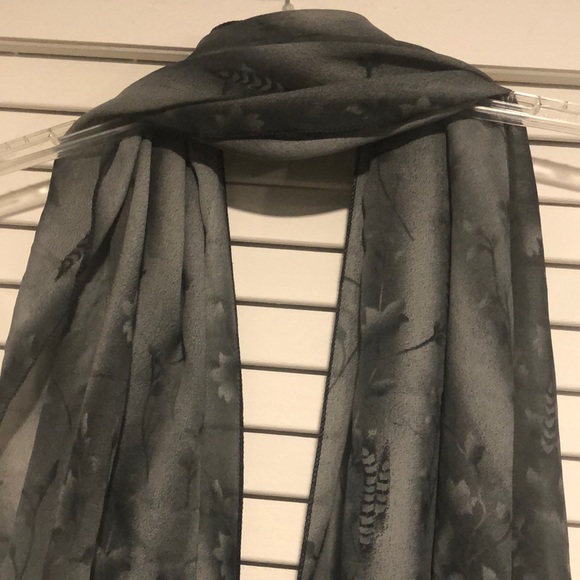 Dark grey semi sheer scarf - Picture 2 of 2